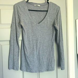 V-Neck Long Sleeve
